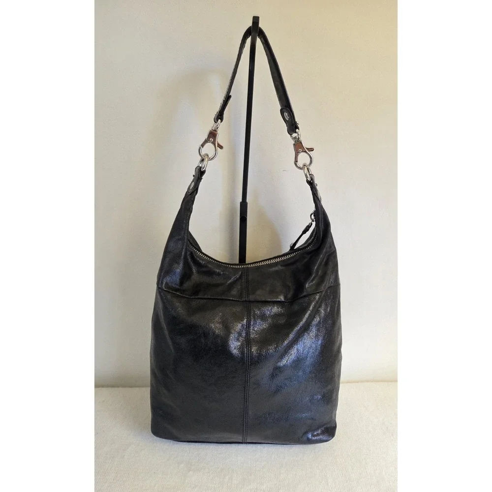 HOBO International Joelle Purse Black Polished Leather Shoulder Bag Silver Hardw